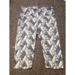GapFit Grey and White Athletic Leggings